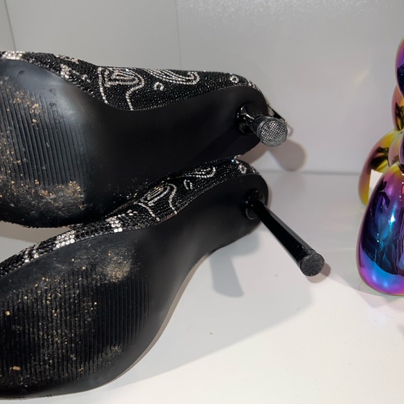 Steve Madden Embellished Paisley Print Booties - Picture 6 of 6